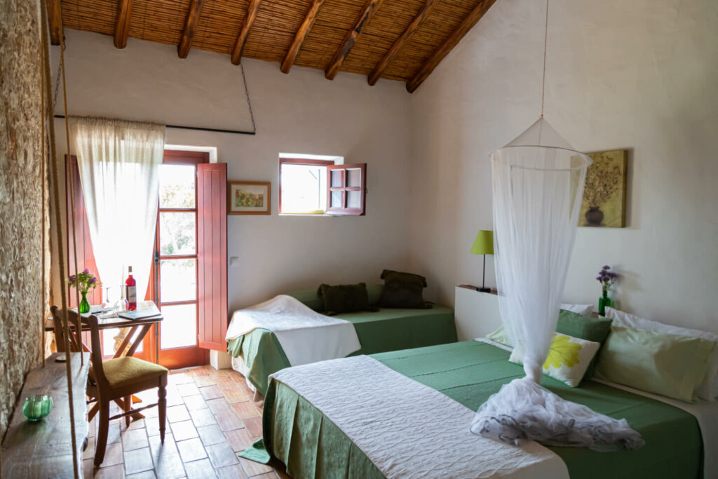 Quarto verde no com cama extra no Monte da Casteleja